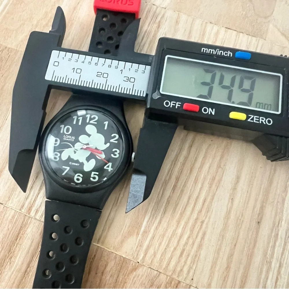 Lorus Disney Mickey Mouse black glow in the dark watch NEW BATTERY